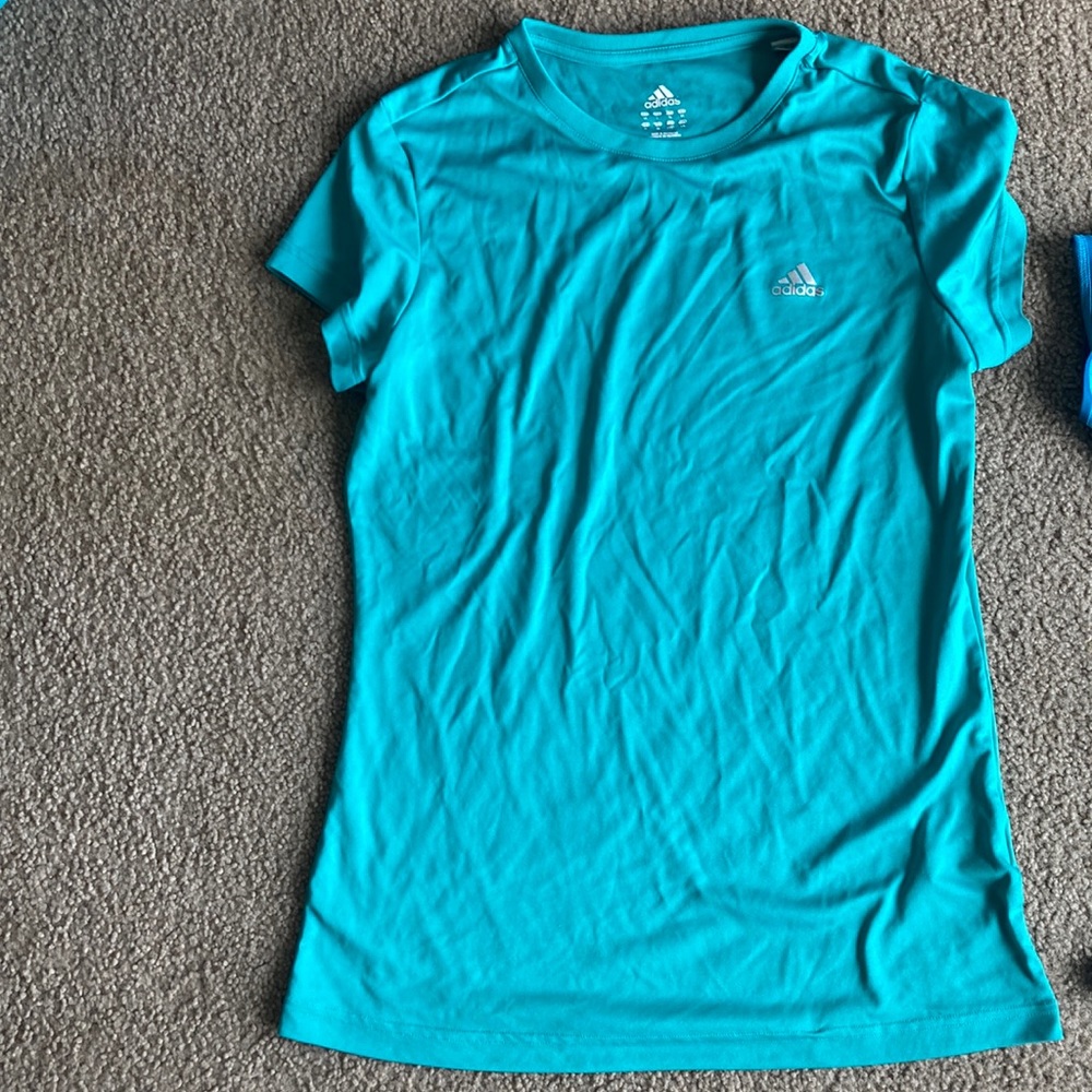 Athletic large teal t shirt